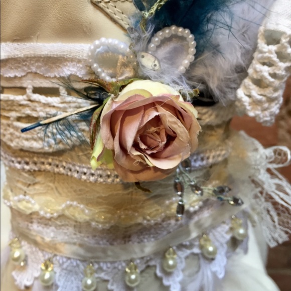 VINTAGE ALTERED White Leather Cowgirl Boots - Picture 6 of 8